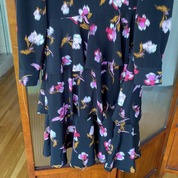 3 tiered floral pattern dress - Picture 2 of 3